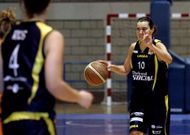 Montse Gilabert es uno de los puntales del conjunto vilagarciano.