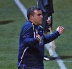 El t�cnico de los barquenses cree que el derbi ser� un lujo. 