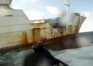 Inspectores de Nueva Zelanda, intentando abordar el �Kunlun� 