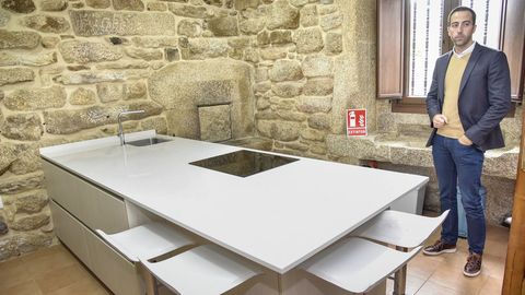 Casa de Horta, una de las viviendas más exclusivas de la comarca, nos abre sus puertas.En la cocina también se conserva un antiguo horno de piedra