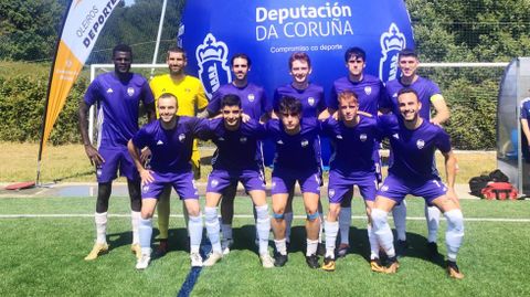 Equipo titular del Atlético Coruña Montañeros en la primera de las semifinales de la Copa Diputación masculina