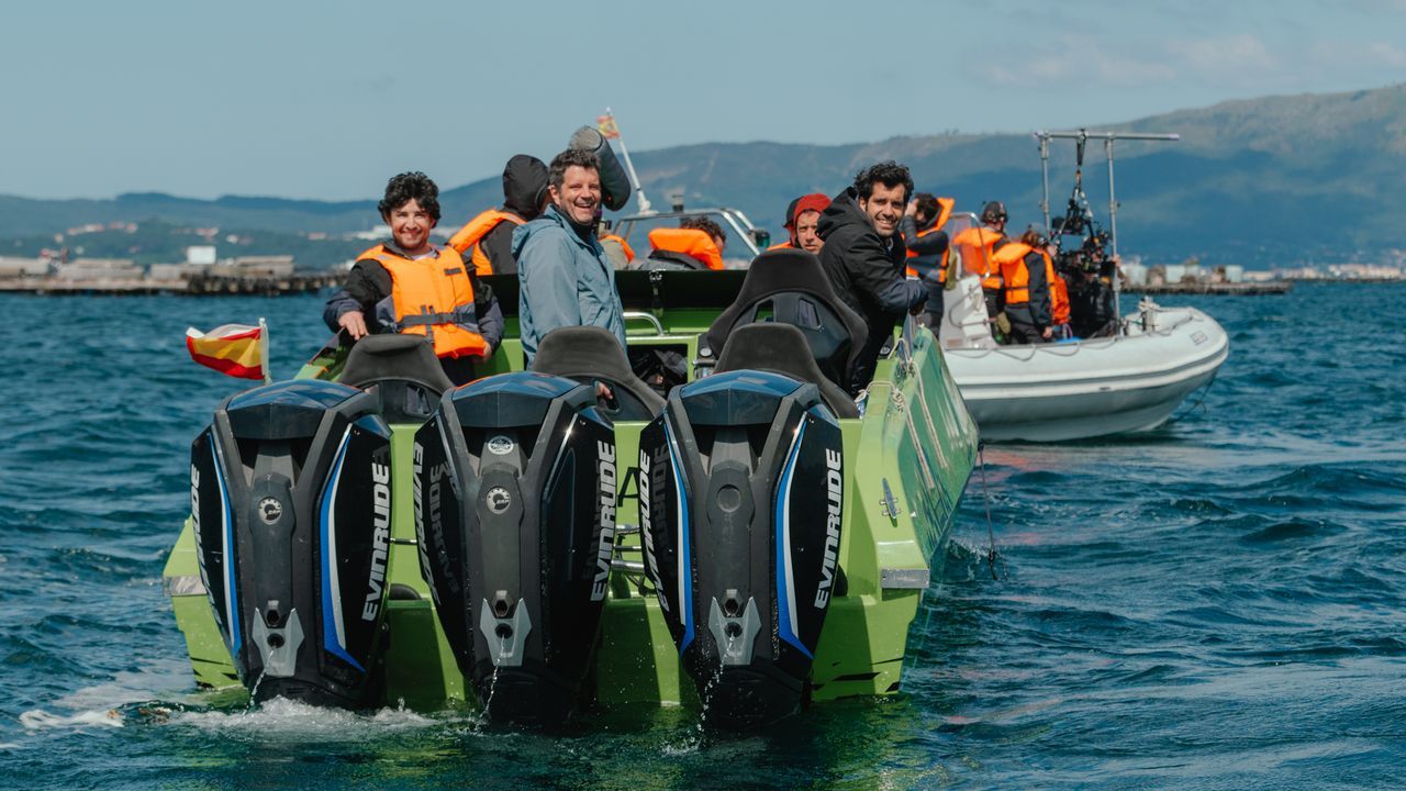 «Clanes» arranca la grabación de su segunda temporada en aguas de Arousa