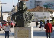 Monumento al s�ptimo conde de Lemos en la plaza de la Compa��a de Monforte. 