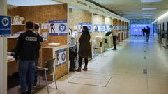 Contin�a la vacunaci�n para administrar la dosis de refuerzo a los ourensanos de entre 18 y 29 a�os