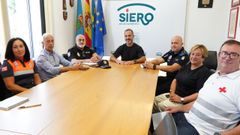 Rueda de prensa celebrada este mediod�a en la sala de juntas del Ayuntamiento para hacer balance del dispositivo de seguridad y de las intervenciones sanitarias registradas ayer durante la romer�a de El Carm�n