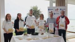 Asistentes a la presentaci�n de las jornadas en el Louxo.