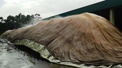 Compostaje de una pila de lodos bajo membrana con ventilaci�n forzada 