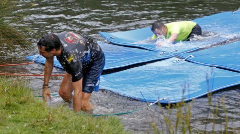 Pruebas de la Gladiator Race en la isla de las esculturas de Pontevedra