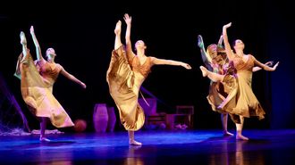 �Saias do mar�: as� foi a estrea na Casa da Cultura de Vimianzo