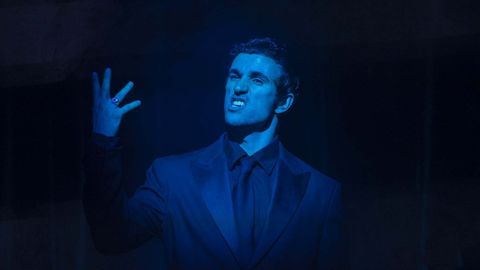 <span lang= gl >Momento dun ensaio do �Hamlet� de Tito Asorey.�</span>