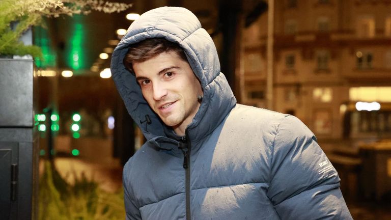 Riki, a su llegada a A Coru&ntilde;a este lunes.