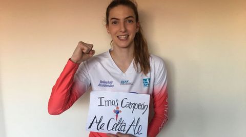La jugadora de voleibol viguesa Mar�a �lvarez del Burgo no se perder� el partido de esta noche