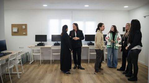Las nuevas dependencias de Amigos de Galicia se ubican en la avenida L&oacute;pez Ballesteros de Vilagarc&iacute;a