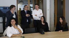 Ignacio Picatoste, en el centro, durante la reuni�n con los jueces de Ourense