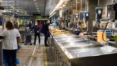 Puestos vac�os en la plaza de Lugo