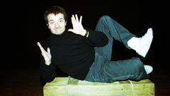 �Vigila no pases de largo y vayas a parar a Amsterdam... all� estar�as como en casa y adem�s tendr�as todos tus derechos laborales respetados�, escribi� Alb� en un tuit dirigido a Arrimadas