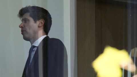 El fundador de OpenAI, Sam Altman, en un descanso del juicio