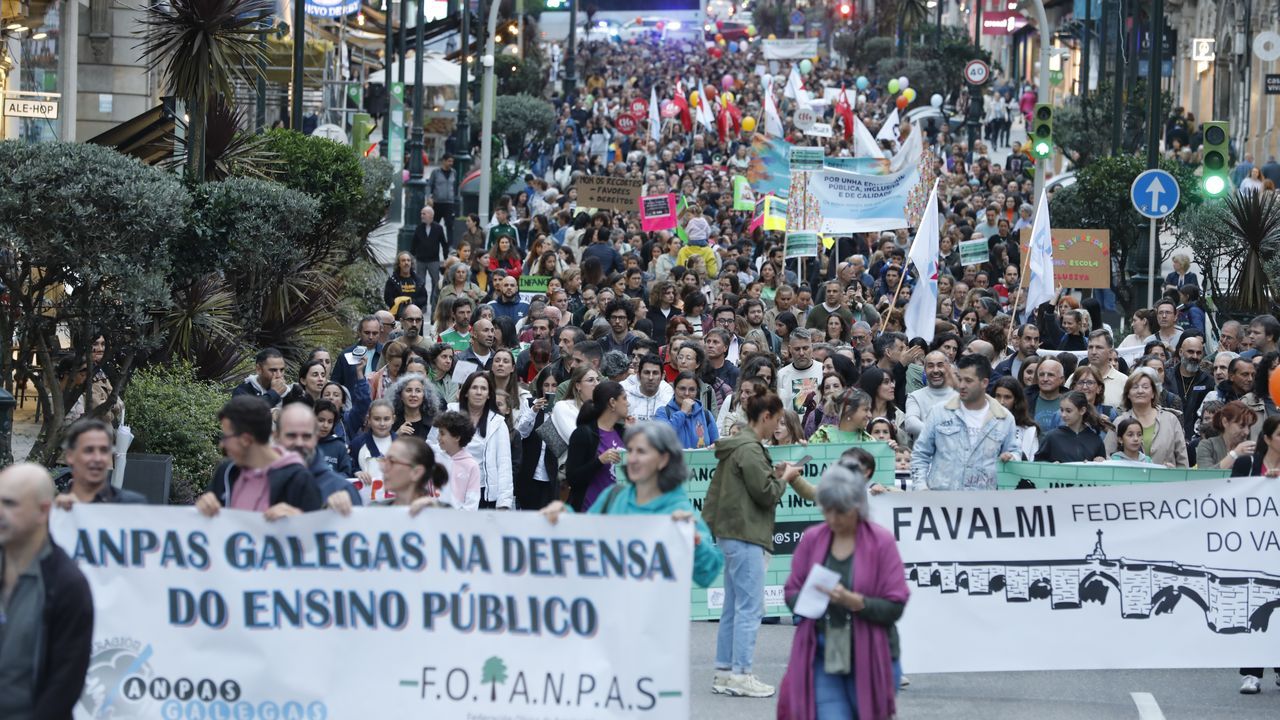 Protesta en Vigo para reclamar más profesores de apoyo