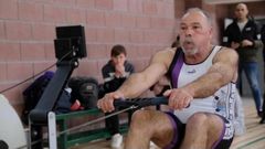 Justo P�rez Ce�n, vecino de Carnoedo (Sada), es el nuevo campe�n del mundo de remoerg�metro en 2.000 metros en la categor�a de veteranos