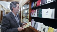 Dar�o Xoh�n Cabana foi, ata a s�a xubilaci�n, responsable de publicaci�ns do Concello de Lugo.