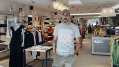 David Iglesias en Mayna, una de las tiendas abierta por sus padres y donde estn las oficinas desde donde trabaja.