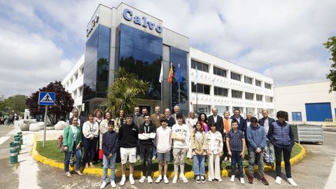 Foto de familia logo da entrega de premios dunha edici�n anterior dos Contos de Primavera