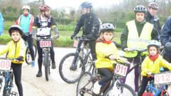 La asociaci�n vecinal organiza la salida por Esmelle