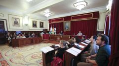 La corporaci�n ferrolana, en un pleno reciente