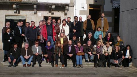 <span lang= gl >Algunhas persoas que formaron parte da directiva ou foron membros de Sementeira hai anos</span>