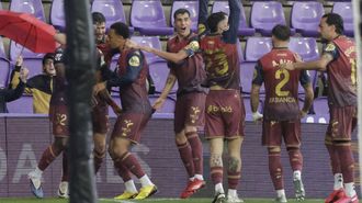 El Deportivo celebra el primer gol de Nsongo en Zorrilla.