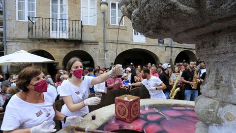 De la fuente de San Vicente volvi a manar vino