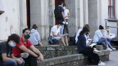 En la imagen de archivo, estudiantes de selectividad en el campus de Esteiro