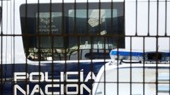 El menor homicida, en el interior de un furg�n policial. 