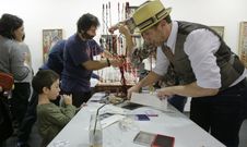 Las emprendedoras, arquitectas y profesoras Silvia Candia y Leticia Garc�a inauguraron en el Boquete de San Andr�s un nuevo espacio de coworking. 