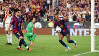 La celebraci�n de Raphinha en el primer gol del Bar�a