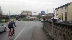 Los vecinos de Trasona llevan 40 a�os sufriendo el ruido del tr�fico de la autopista.Los vecinos de Trasona llevan 40 a�os sufriendo el ruido del tr�fico de la autopista