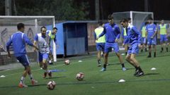 Imagen de una sesi�n de entrenamiento del Boiro.