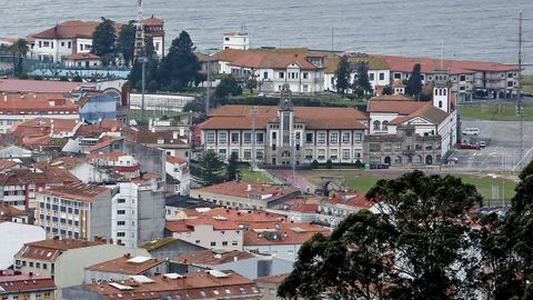 Vista de Mar�n con la Escuela Naval
