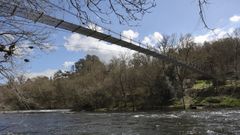 Puente colgante de O Xirimbao, en el l�mite entre Teo y A Estrada, incluido en la ruta senderista por el entorno del r�o Ulla