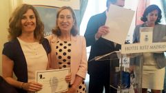 Beatriz Couce con la ministra de Fomento, Ana Pastor