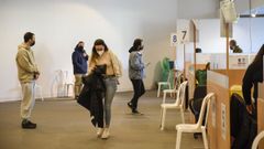 En el vacun�dromo de Pontevedra se pincha esta semana a j�venes del grupo de edad de 18 a 29 a�os