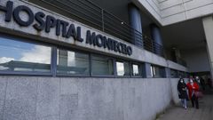 Acceso al hospital Montecelo, en Pontevedra