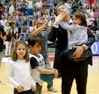 Moncho Fern�ndez, con los suyos. 