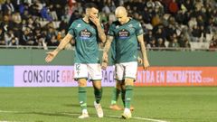 �lex Mart�n conversa con Jon Garc�a, que causa baja ante el Eibar.