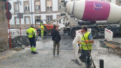 Obras en la calle Progreso, en el cruce con Reza.