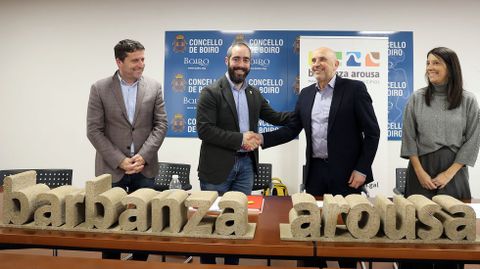 Los alcaldes Jos� Ram�n Romero, Juli�n Bustelo, Jos� Carlos Vidal y Mar�a Sampedro