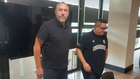 H�ctor Gal�n y Epi, en la rueda de prensa de presentaci�n del proyecto del Obradoiro para esta temporada