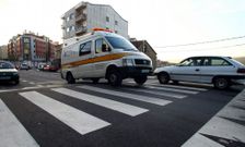 La presencia de badenes obliga a las ambulancias a reducir la velocidad para evitar da�os. 