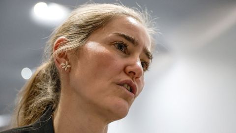 La vicepresidenta tercera, Sara Aagesen, atiende a los medios este s�bado en la COP30, en Bel�m, Brasil