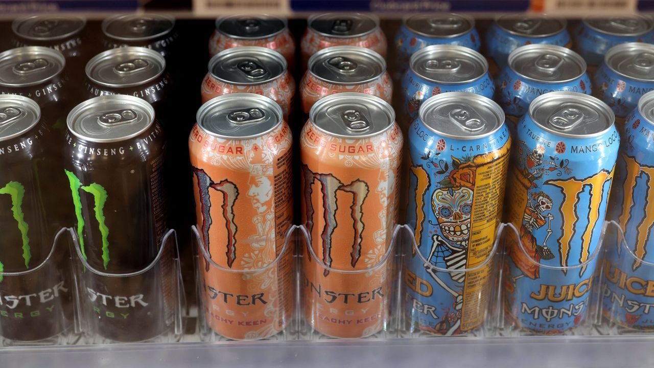 Piñor informa sobre los riesgos de las bebidas energéticas